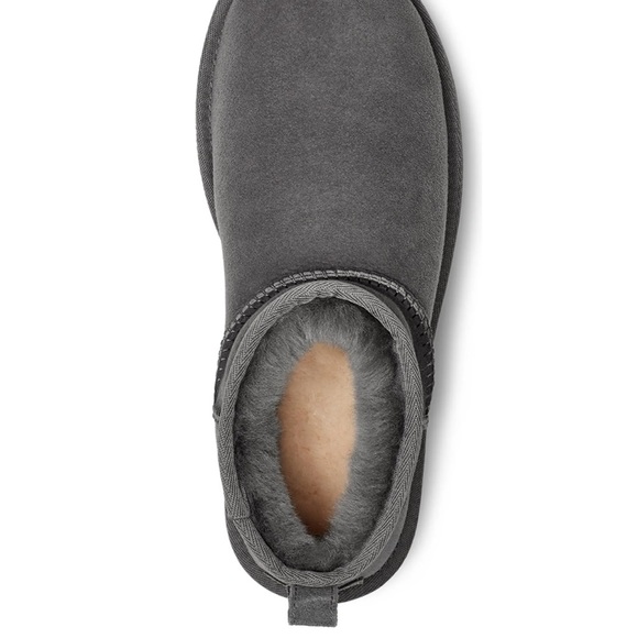 Ugg Ultra Mini Classic Boot - Picture 3 of 11